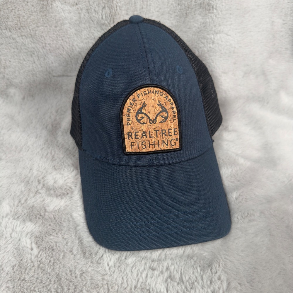 Realtree Fishing Trucker Hat Navy Blue Mesh Logo L XL‎